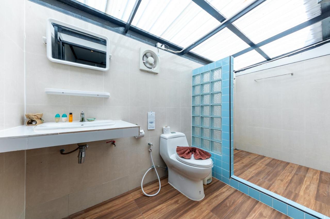 Phi Phi Long Beach Bungalow Екстер'єр фото